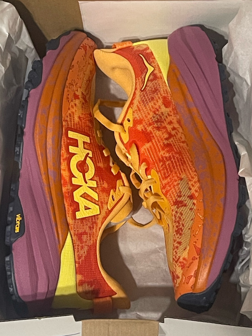 Hoka Speedgoat 6 - Women’s 7 - Sherbet/Beet Root - NIB